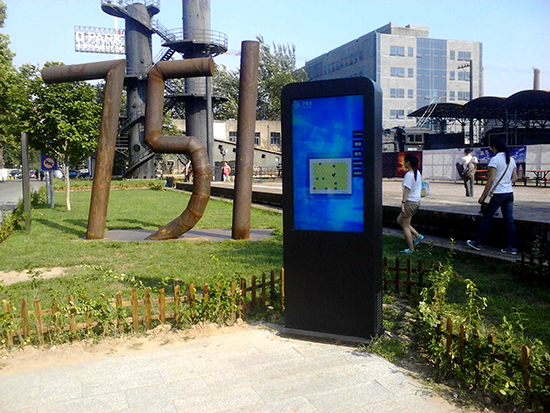 戶外廣告機(jī)廠家