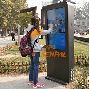 迅豹47寸戶外廣告機入駐北京798